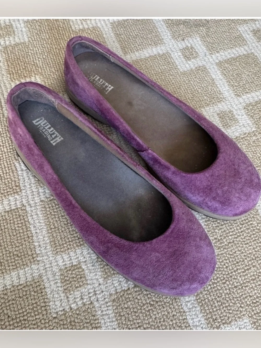 Duluth Trading Suede Ballet Flats Purple Comfort Shoes Size 8 - Picture 3 of 7